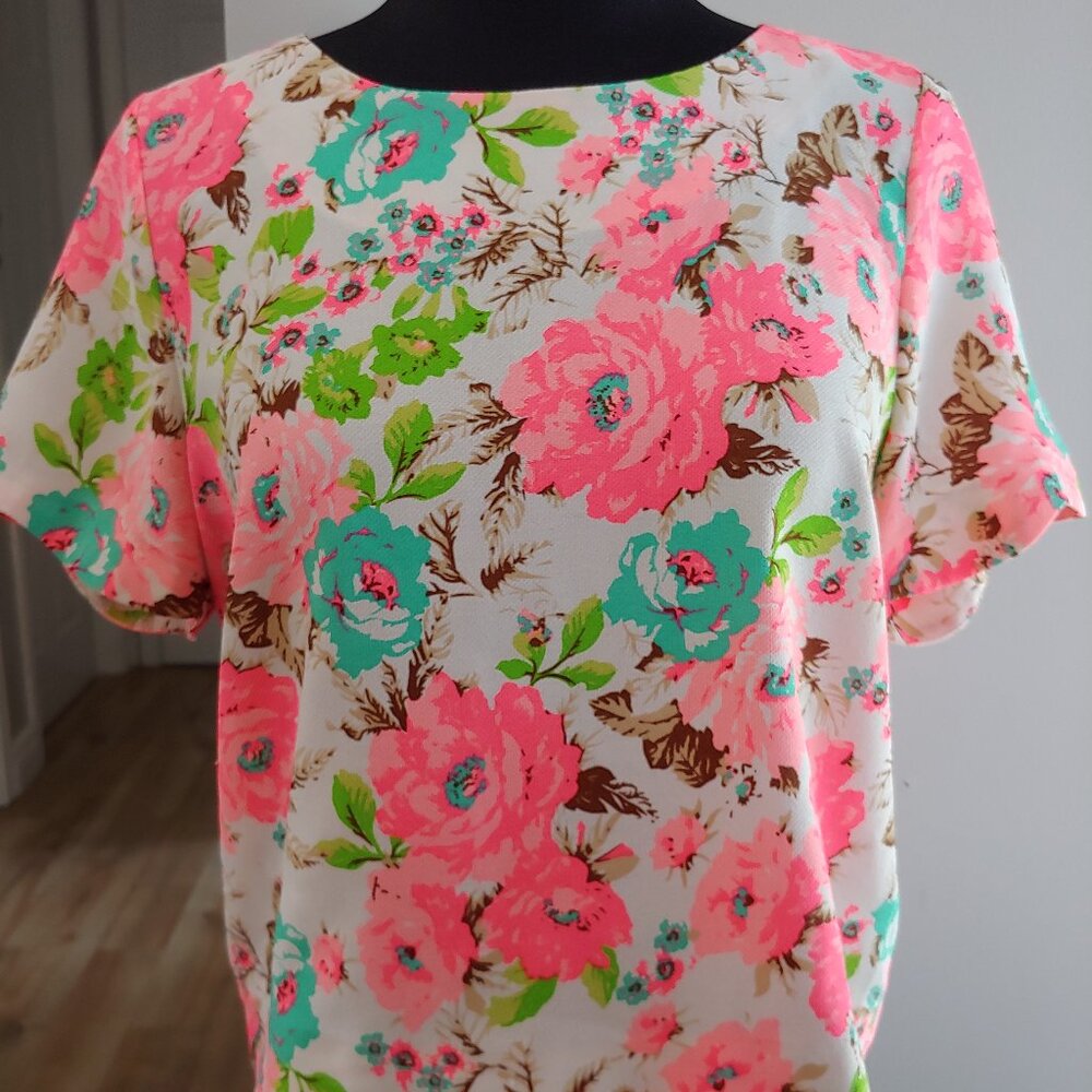 Neon Pink Floral Cropped Blouse